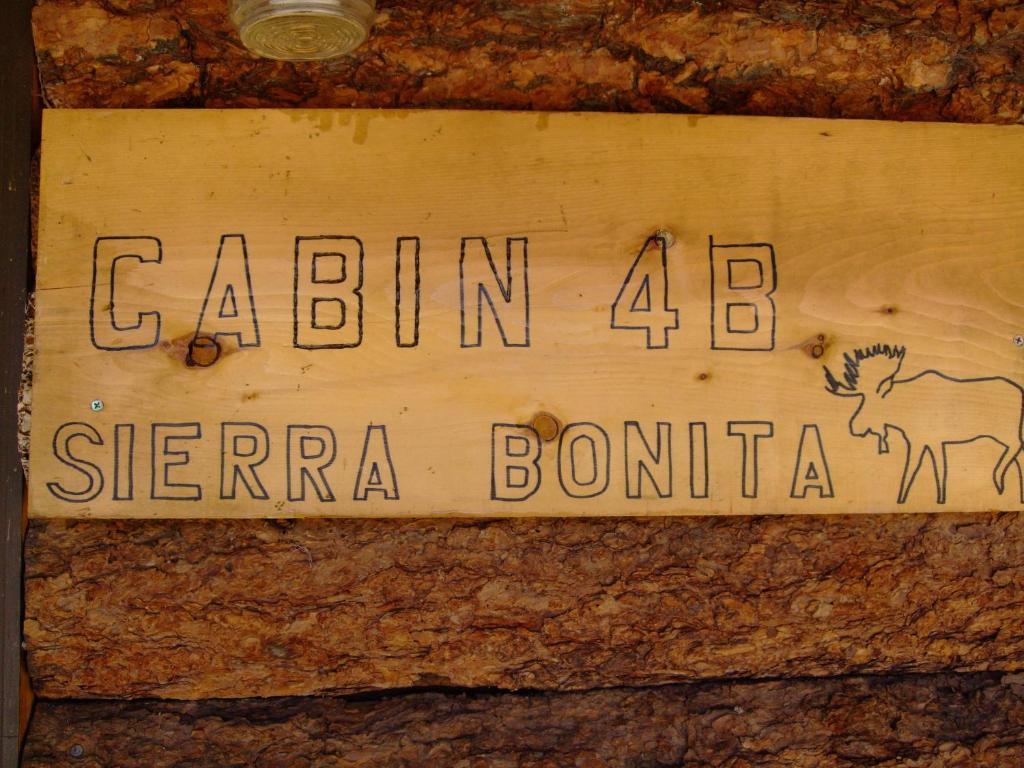 Sierra Bonita Cabins And Rv Park Guadalupita Værelse billede